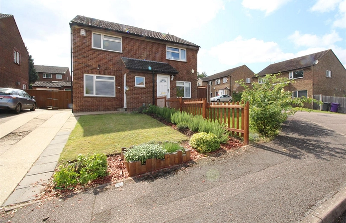 Browning Drive, Hitchin, SG4 - the property quarter estate