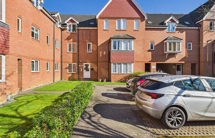 Redoubt Close, Hitchin, Hertfordshire, SG4 - the property quarter estate