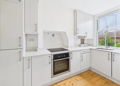 Whinbush Road, Hitchin, SG5 small Image 1 - the property quarter estate