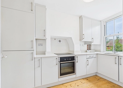 Whinbush Road, Hitchin, SG5 small Image 2 - the property quarter estate