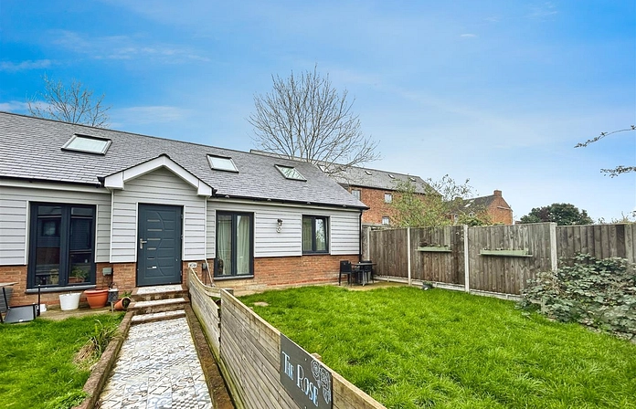 Woolgrove Road, Hitchin, Hertfordshire, SG4 - the property quarter estate