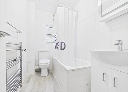 Florence Street, Hitchin, Hertfordshire, SG5 small Image 2 - the property quarter estate