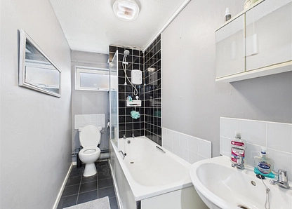 Bittern Way, Letchworth Garden City, SG6 small Image 2 - the property quarter estate