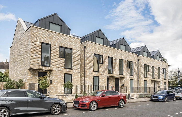 Little Park Gardens, Greater London, Enfield, EN2 - the property quarter estate