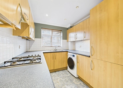 Morello Gardens, Stevenage Road, Hitchin, SG4 small Image 1 - the property quarter estate