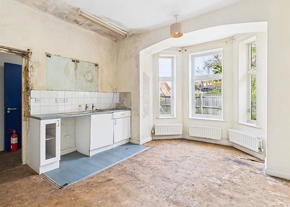 Dacre Road, Hitchin, Hertfordshire, SG5 small Image 2 - the property quarter estate