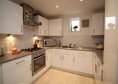 Osier Court, 64 Bancroft, Hitchin, Hertfordshire, SG5 small Image 2 - the property quarter estate