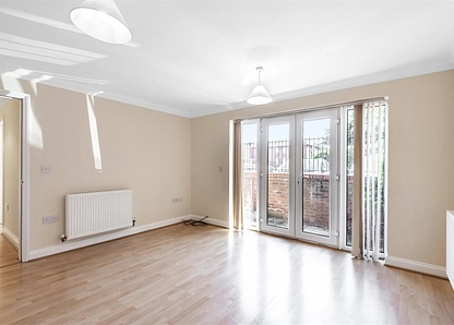 Fishponds Road, Hitchin, Hertfordshire, SG5 small Image 1 - the property quarter estate