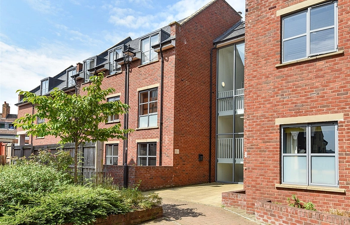 Coopers Yard, Paynes Park, Hitchin, SG5 - the property quarter estate