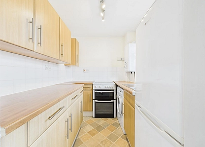 Hazelwood Court, Hazelwood Close, Hitchin, Hertfordshire, SG5 small Image 1 - the property quarter estate