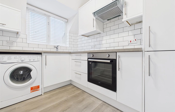 Redoubt Close, Hitchin, Hertfordshire, SG4 - the property quarter estate