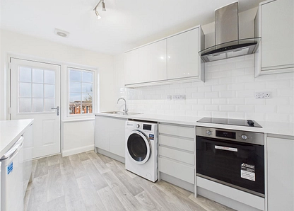 Hermitage Road, Hitchin, SG5 small Image 1 - the property quarter estate