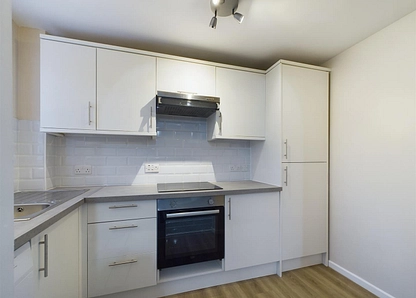 Redoubt Close, Hitchin, Hertfordshire, SG4 small Image 1 - the property quarter estate