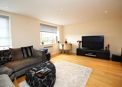 Exchange Yard, Bucklersbury, Hitchin, SG5 small Image 2 - the property quarter estate