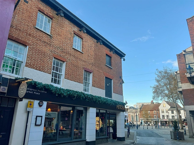 2 bedroom flat to rent - Market Place, Hitchin, SG5 - the property quarter estate