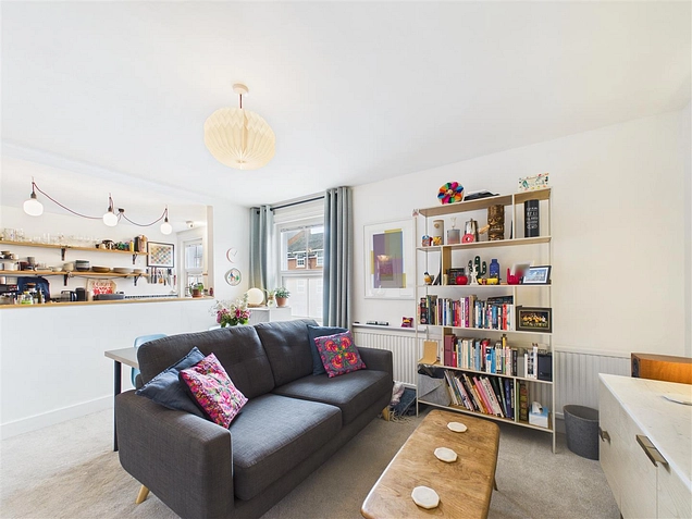 2 bedroom flat to rent - Kings Road, Hitchin, Hertfordshire, SG5 - the property quarter estate