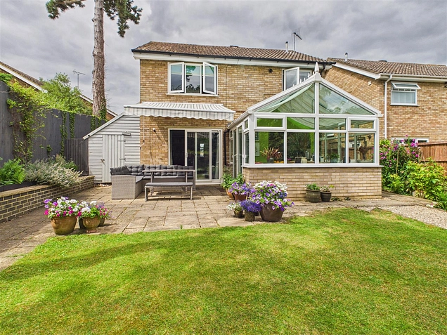3 bedroom house for sale - Conquest Close, Hitchin, SG4 - the property quarter estate