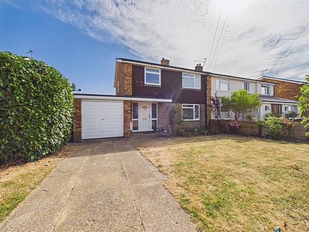 3 bedroom house to rent - Walnut Way, Ickleford, Hitchin, SG5 - the property quarter estate
