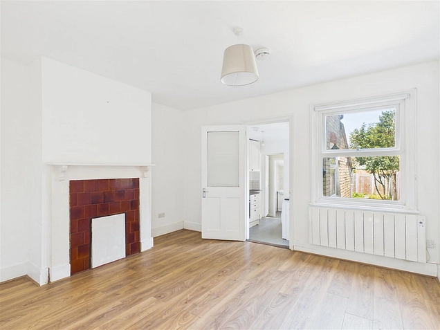 2 bedroom house for sale - Lancaster Road, Hitchin, SG5 - the property quarter estate