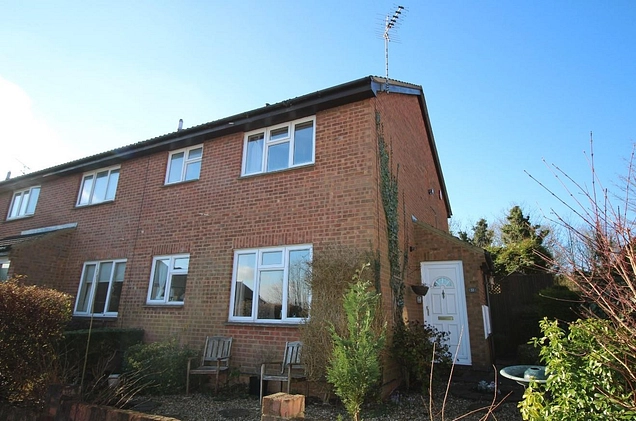1 bedroom house to rent - Coleridge Close, Hitchin, Hertfordshire, SG4 - the property quarter estate