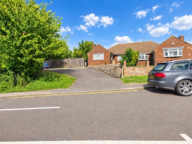 3 bedroom house for sale - Grosvenor Road, Baldock, SG7 - the property quarter estate